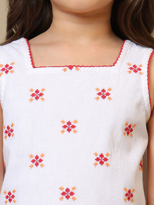 White girls heart printed sleeveless co-ord set with ruffle top and matching shorts