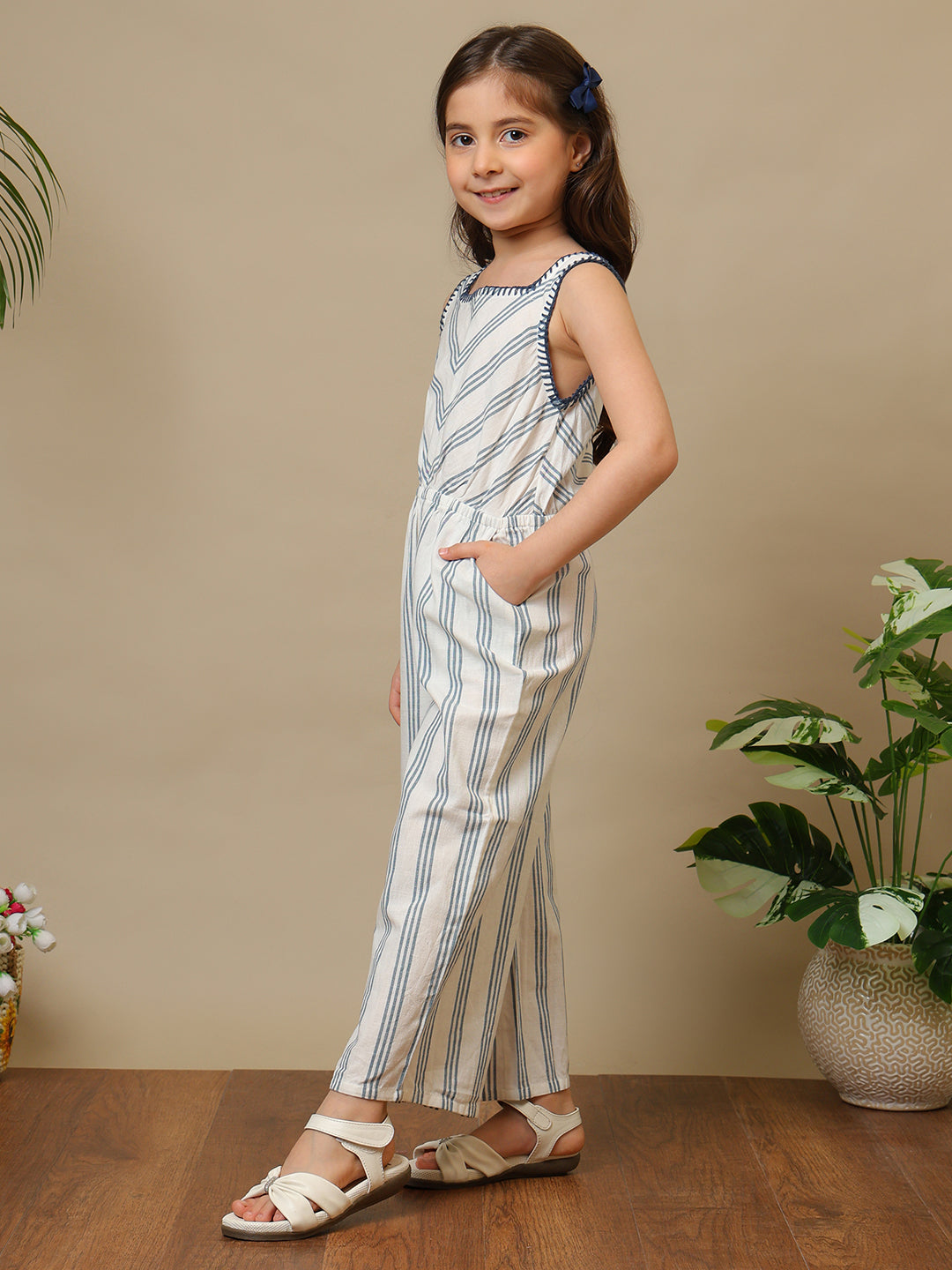 Girls Striped Sleeveless Jumpsuit