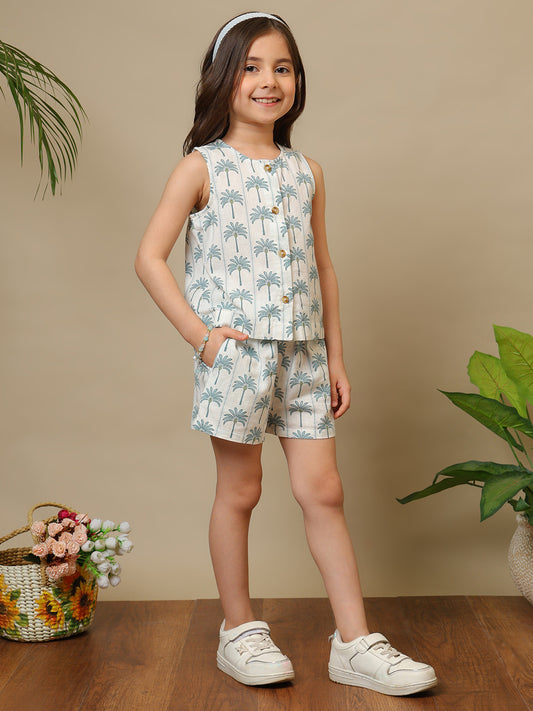 White girls floral printed sleeveless co-ord set with ruffle detailing and matching shorts
