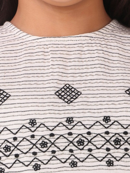 Beige girls long sleeve printed top with ruffle detailing and casual fit