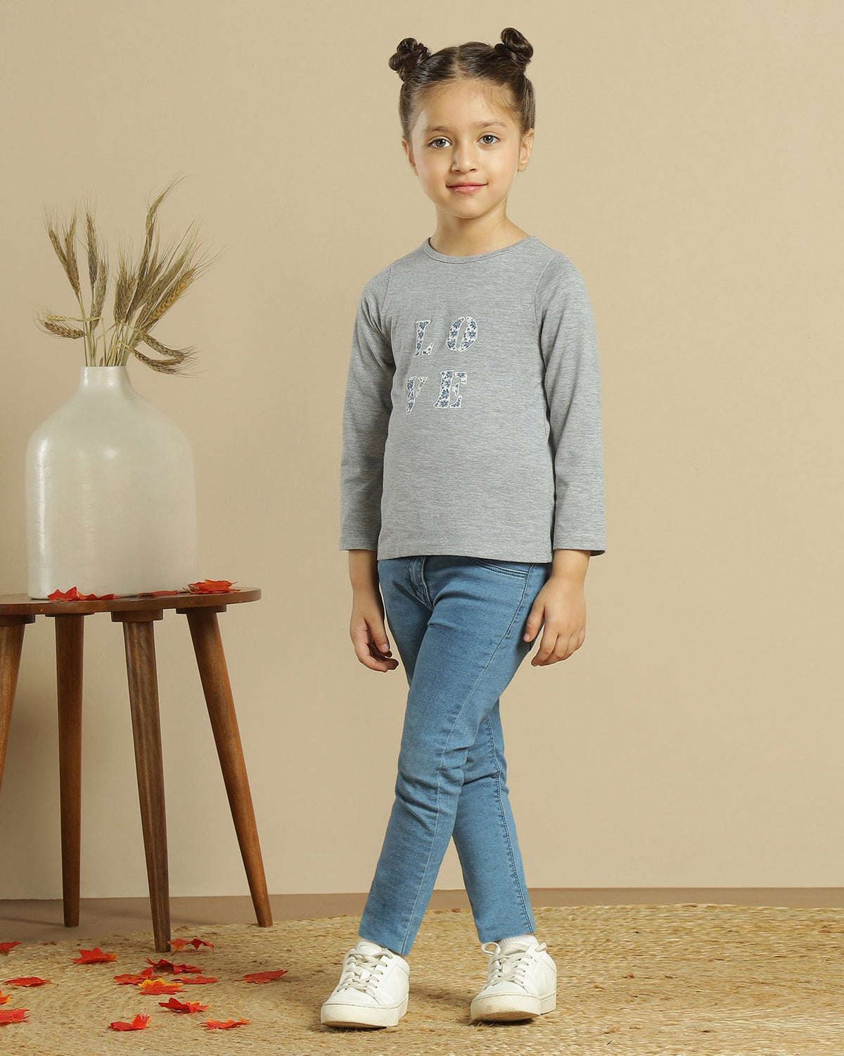Girls Grey Typography Full Sleeve Top