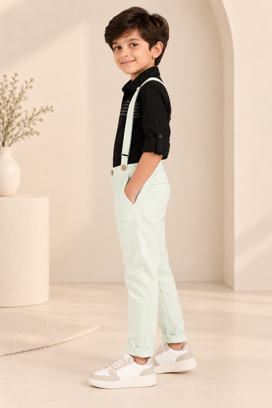 White boys casual trousers with straight-leg fit and clean finish

