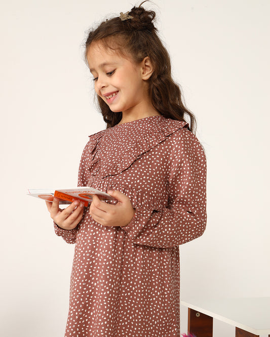 Rust pink girls casual shorts with elasticated waist and relaxed fit
