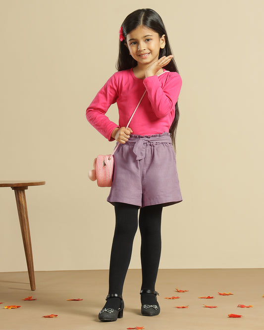 Mauve girls casual shorts with elasticated waist and rolled hem